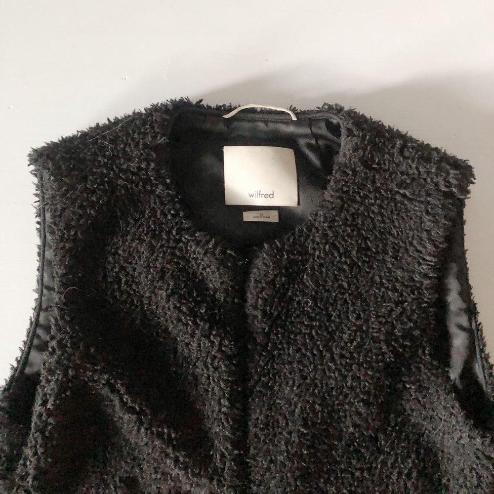 Aritzia Wilfred Chatou Vest